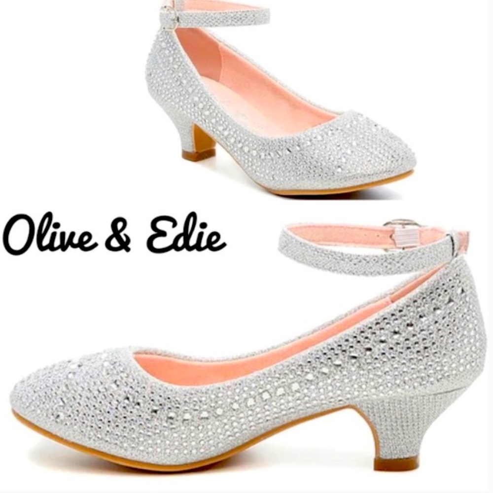 Girl’s Olive & Edie Sassy Heelank Strap - Size 6